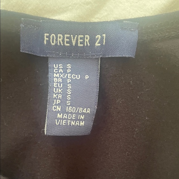 ✨ 3 for $20 Bundle Deal ✨ Forever 21 Black Lace-Up Bodysuit - Picture 2 of 4